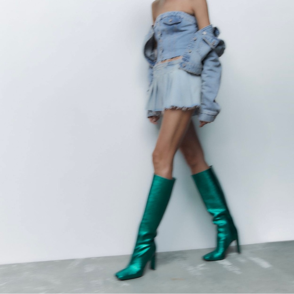 ZARA Green Laminated Heeled Boots